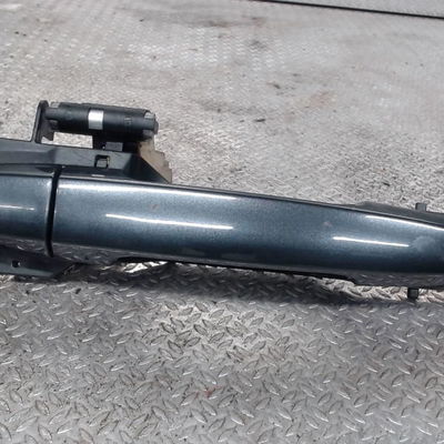 Poignee ext porte avd Toyota RAV 4 III (_A3_) 2.2 d 4wd (ala30_) (2006-2012)