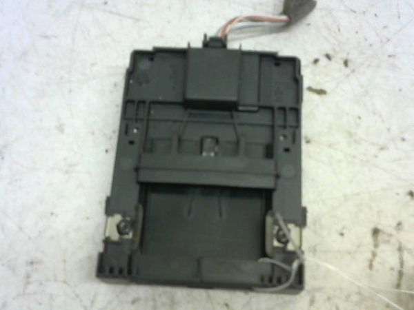 Lecteur de carte Renault MEGANE III 3-5 portes (BZ0-1_, B3_) 1.5 dci (2009)