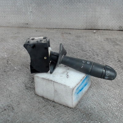 Commande essuie glace Dacia LOGAN MCV (KS_) 1.5 dci (ks04) (2010-2013)