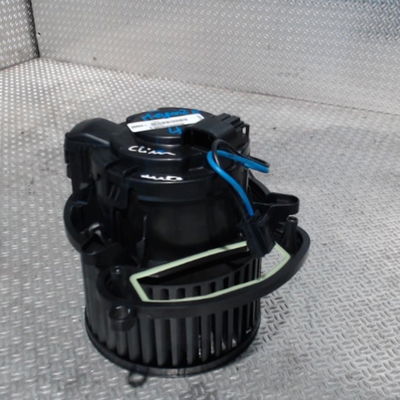 Moteur ventilateur chauffage Renault MEGANE IV 3-5 portes (B9A-M-N_) 1.2 tce 100 (b9ms) (2015)