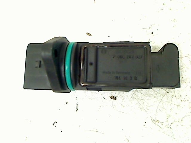 Debimetre air Volkswagen BORA Variant (1J6) 1.9 tdi (1999-2001)