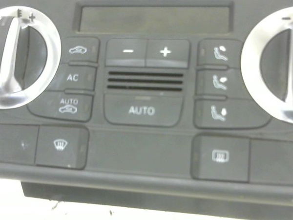 Commande de chauffage Audi A3 (8P1) 1.9 tdi (2003-2010) 3 portes