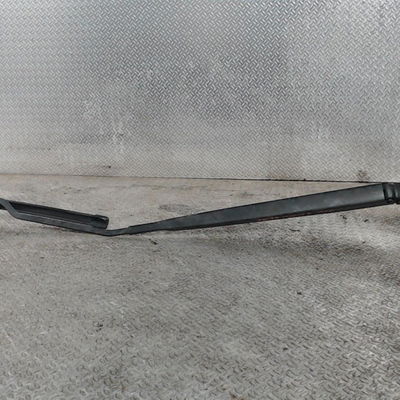 Bras essuie-glace avant droit Renault MEGANE IV 3-5 portes (B9A-M-N_) 1.2 tce 100 (b9ms) (2015)
