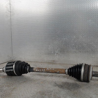 Transmission avant gauche Toyota AURIS (_E15_) 1.4 d-4d (nde150_) (2007-2012) 3 portes
