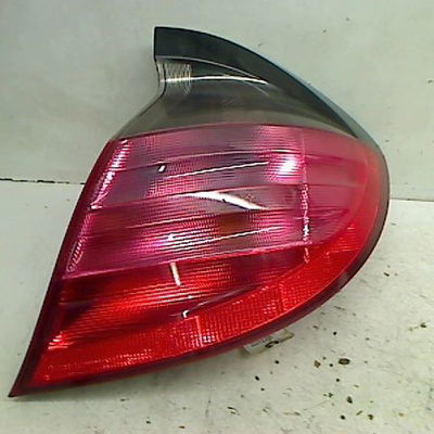 Feu arrière droit Mercedes-benz CLASSE C Coupe Sport (CL203) C 220 cdi (203.706) (2001-2004) 3 portes