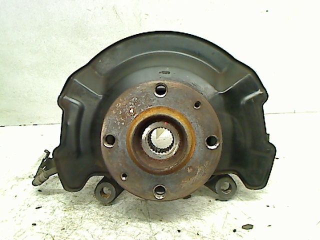 Moyeu avd Suzuki SWIFT III (MZ, EZ) 1.3 ddis (rs 413d) (2005)