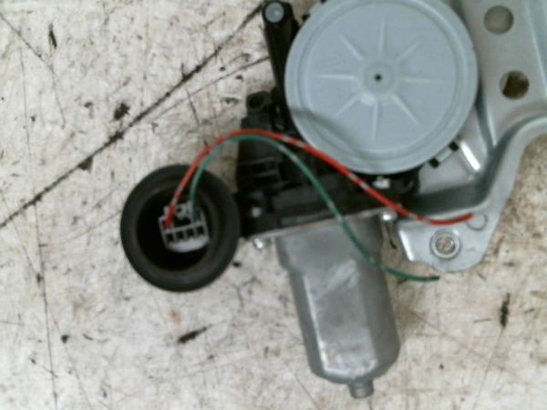 Mecanismemoteur leve-glace avg Suzuki SWIFT III (MZ, EZ) 1.3 ddis (rs 413d) (2005)