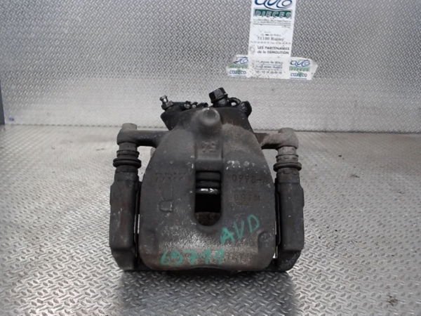 Etrier de frein avant droit Opel AGILA (B) (H08) 1.0 lpg (f68) (2010-2011)