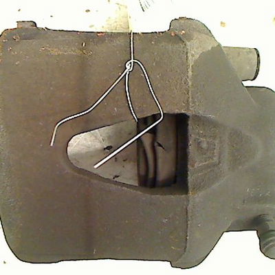 Etrier de frein avant gauche Audi A3 (8L1) 1.9 tdi (1996-2001)