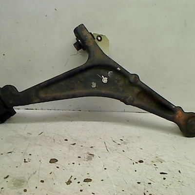 Triangle inf avg CITROEN AX