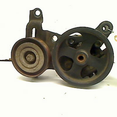 Pompe direction assistee Toyota RAV 4 II (_A2_) 2.0 d 4wd (cla20_, cla21_) (2001-2005)
