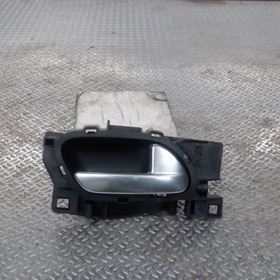 Poignee int porte ard Citroën C4 II (NC_) 1.6 vti 120 (2009-2016)
