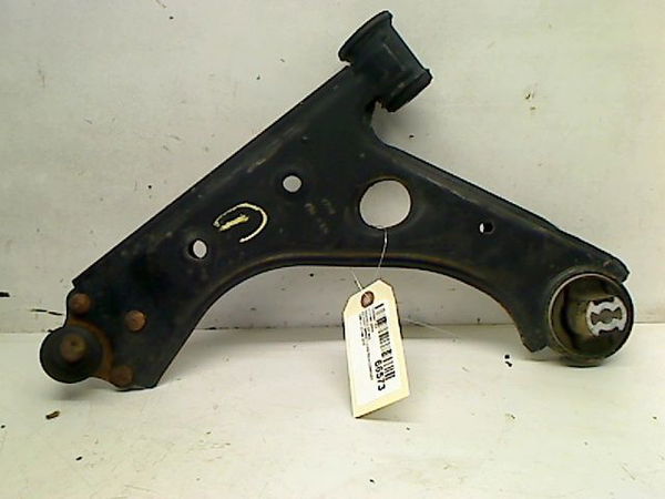 Triangle inf avg PEUGEOT BIPPER