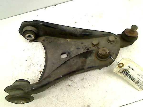 Triangle inf avd Renault CLIO II (BB_, CB_) 1.2 16v (bb05, bb0w, bb11, bb27, bb2t, bb2u, bb2v, cb05,... (2001-2016) 3 portes