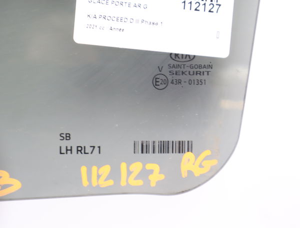 Glace porte ar g Kia CEED (CD) 1.5 t-gdi (2021)