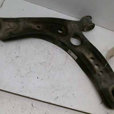 Triangle inf avg Volkswagen GOLF VII (5G1, BQ1, BE1, BE2) 1.2 tsi (2012-2017)