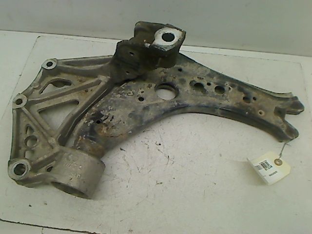 Triangle inf avd Volkswagen POLO (9N_, 9A_) 1.6 16v (2006-2009)
