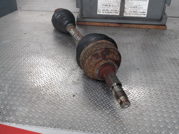 Transmission avant gauche CHRYSLER GRAND VOYAGER 4  GRAND VOYAGER 4 PHASE 1