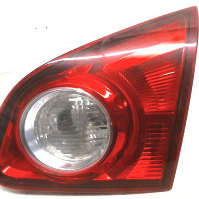 Feu arrière intérieur droit Nissan QASHQAI - QASHQAI 2 I (J10, NJ10, JJ10E) 1.5 dci (2010-2013) 5 portes