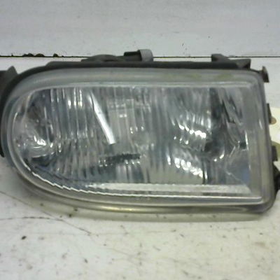 Phare antibrouillard avant gauche RENAULT CLIO