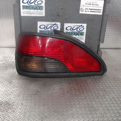 Feu arrière gauche Peugeot 306 (7B, N3, N5) 1.9 sld (1994-2001)