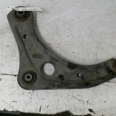 Triangle inf avg Nissan MICRA IV (K13K) 1.2 (2010-2015)