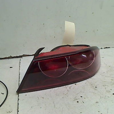 Feu arrière droit Alfa romeo 159 Sportwagon (939_) 2.0 jtdm (939bxp1b) (2009-2011)