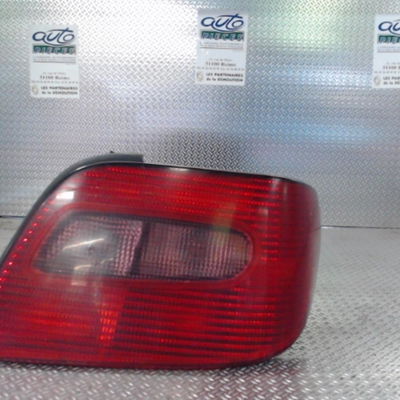 Feu arrière droit Citroën XSARA (N1) 2.0 hdi 90 (1999-2005)
