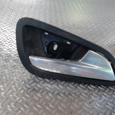 Poignee int porte ard Ford C-MAX II (DXA-CB7, DXA-CEU) 1.6 tdci (2010-2019) 5 portes