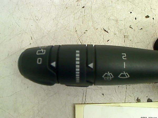Commande essuie glace Renault MEGANE I (BA0-1_) 1.9 dti (ba08, ba0n) (1997-2001)