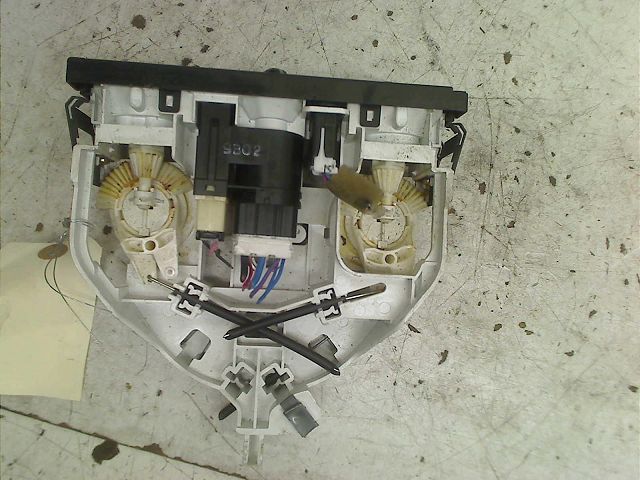 Commande de chauffage Mazda MX-5 II (NB) 1.8 16v (nb8c) (1998-2005)