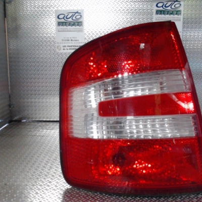 Feu arrière gauche Skoda FABIA I Combi (6Y5) 1.4 tdi (2003-2007)