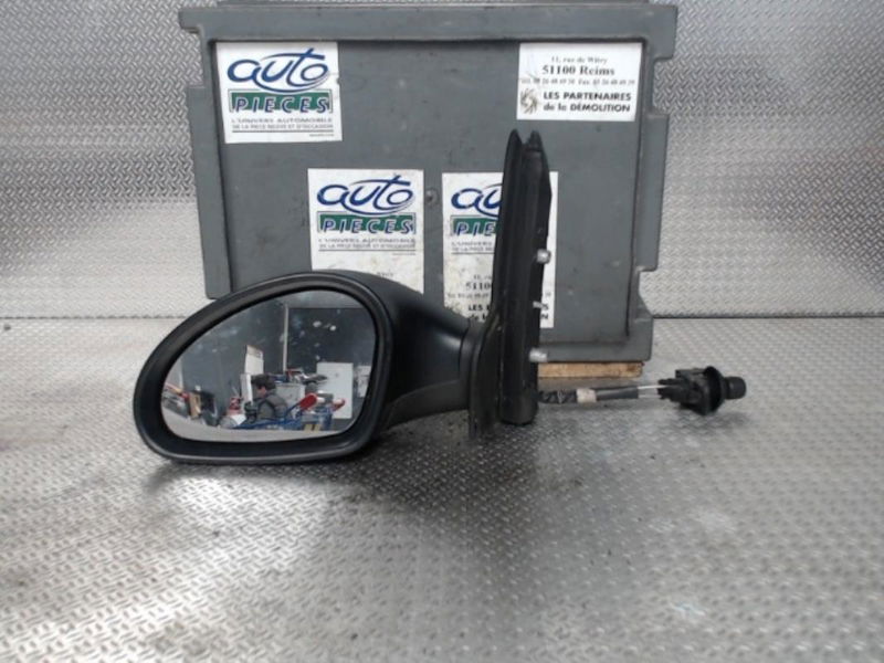 Retroviseur exterieur gauche Seat ALTEA (5P1) 1.9 tdi (2004) 5 portes