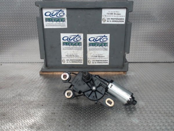 Moteur essuie-glace arrière Seat ALTEA (5P1) 1.9 tdi (2004) 5 portes