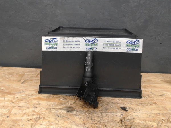 Commande eclairage Nissan X-TRAIL I (T30) 2.2 dci 4x4 (2001-2008) 5 portes