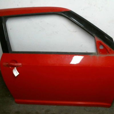 Porte avant droite Suzuki SWIFT III (MZ, EZ) 1.3 (rs 413) (2005)
