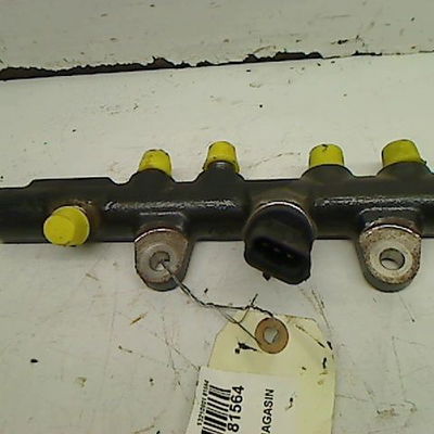 Distributeur injection Renault CLIO IV (BH_) 1.5 dci 90 (2012) 5 portes