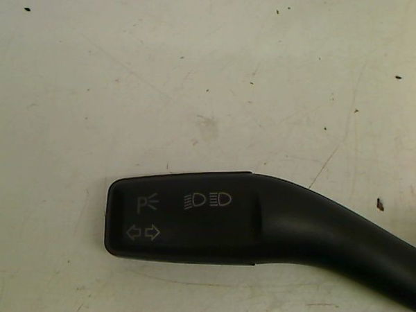 Commande clignotant Audi A3 (8P1) 2.0 tdi (2003-2012)