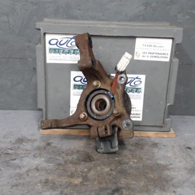 Moyeu avg Opel ZAFIRA A Monospace (T98) 2.2 dti 16v (f75) (2002-2005) 5 portes
