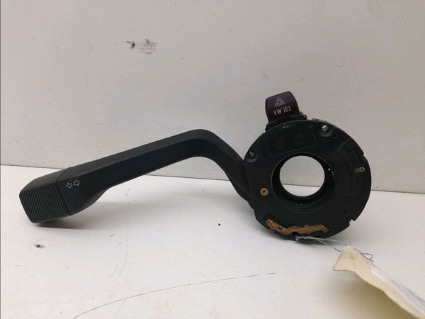 Commande clignotant Volkswagen POLO Coupé (86C, 80) 1.0 cat (1989-1994)