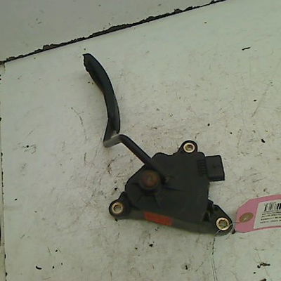 Potentiometre accelerateur Renault GRAND SCÉNIC II (JM0-1_) 1.9 dci (jm0g, jm12, jm1g, jm2c) (2004-2006)