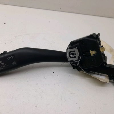 Commande clignotant Volkswagen CADDY III Monospace (2KB, 2KJ, 2CB, 2CJ) 1.9 tdi (2004-2010)
