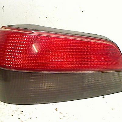 Feu arrière gauche Peugeot 306 3-5 portes (7A, 7C, N3, N5) 1.8 16v (1997-2001)