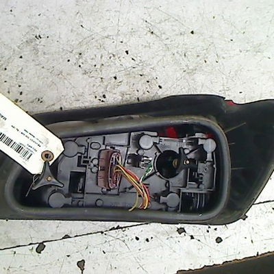Feu arrière gauche Peugeot 306 3-5 portes (7A, 7C, N3, N5) 1.8 16v (1997-2001)