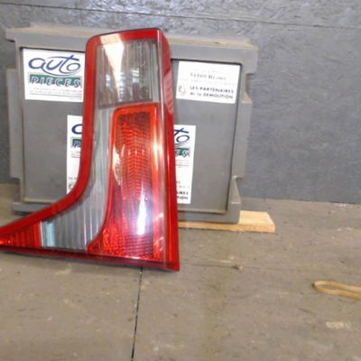Feu arrière intérieur droit Citroën C5 II (RC_) 1.6 hdi (rc8hzb) (2004-2008)
