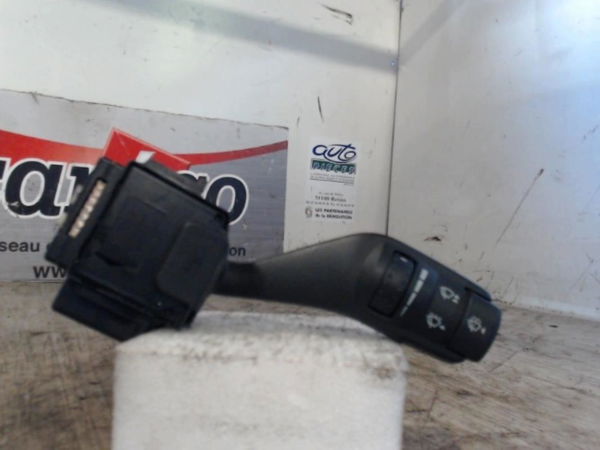 Commande essuie glace Ford FOCUS C-MAX (DM2) 1.8 tdci (2005-2007) 5 portes