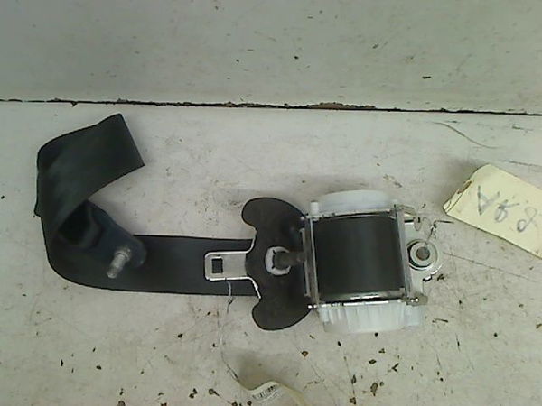 Ceinture arrière gauche Peugeot 308 SW II (LC_, LJ_, LR_, LX_, L4_) 1.5 bluehdi 130 (2017-2021)
