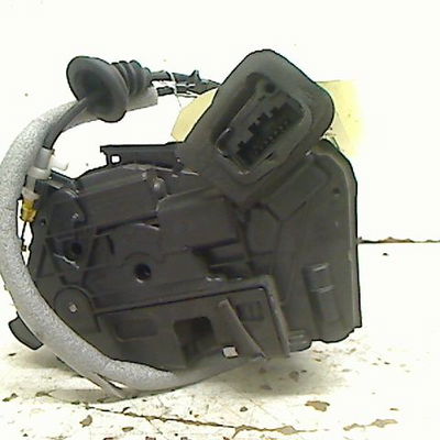 Serrure porte avd Volkswagen POLO V (6R1, 6C1) 1.4 (6r1) (2009-2014)