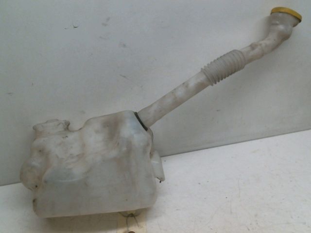 Reservoir lave-glace avant RENAULT MEGANE