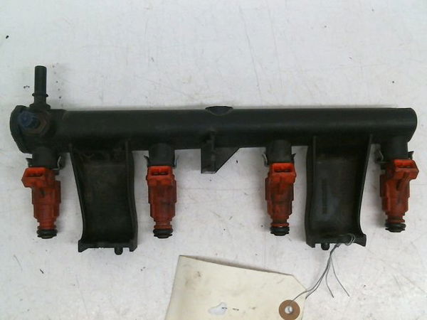 Ensemble injecteurs PEUGEOT 206